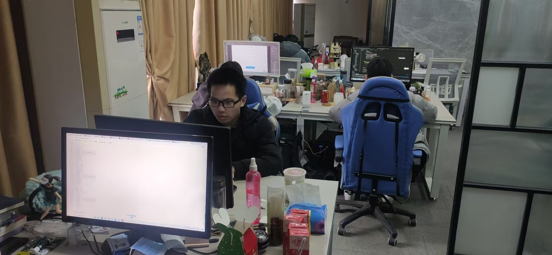 app定制开发公司联系方式：选择至隆科技，开启智能business新篇章